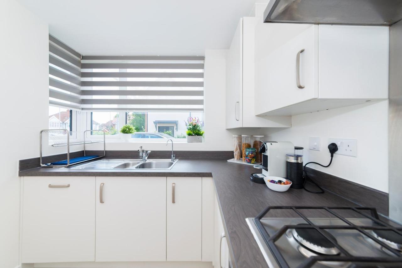 Greenfield Modern 3Br Home - Southcote Lane , Reading Bagian luar foto